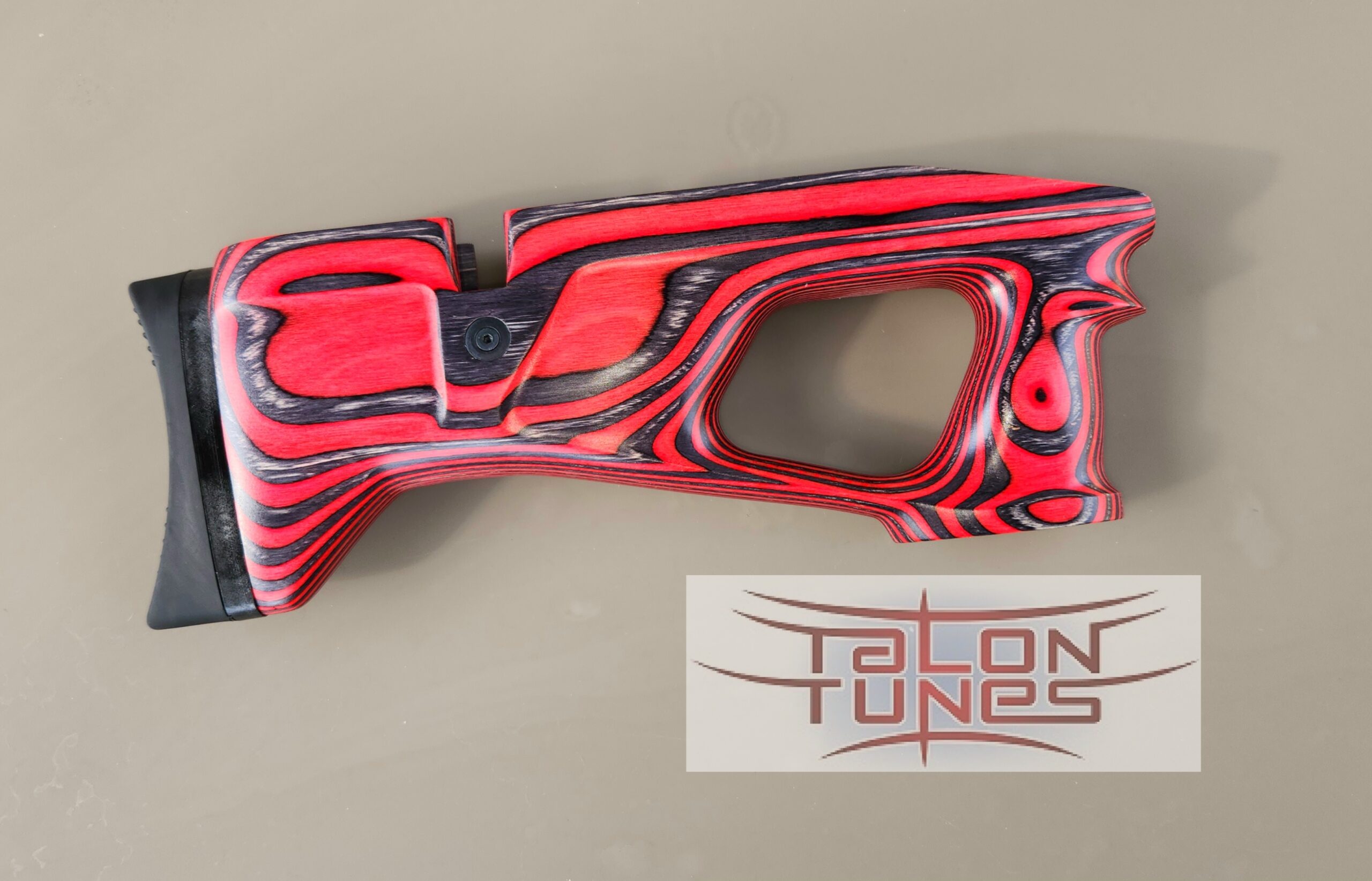 Uragan 2 red stock