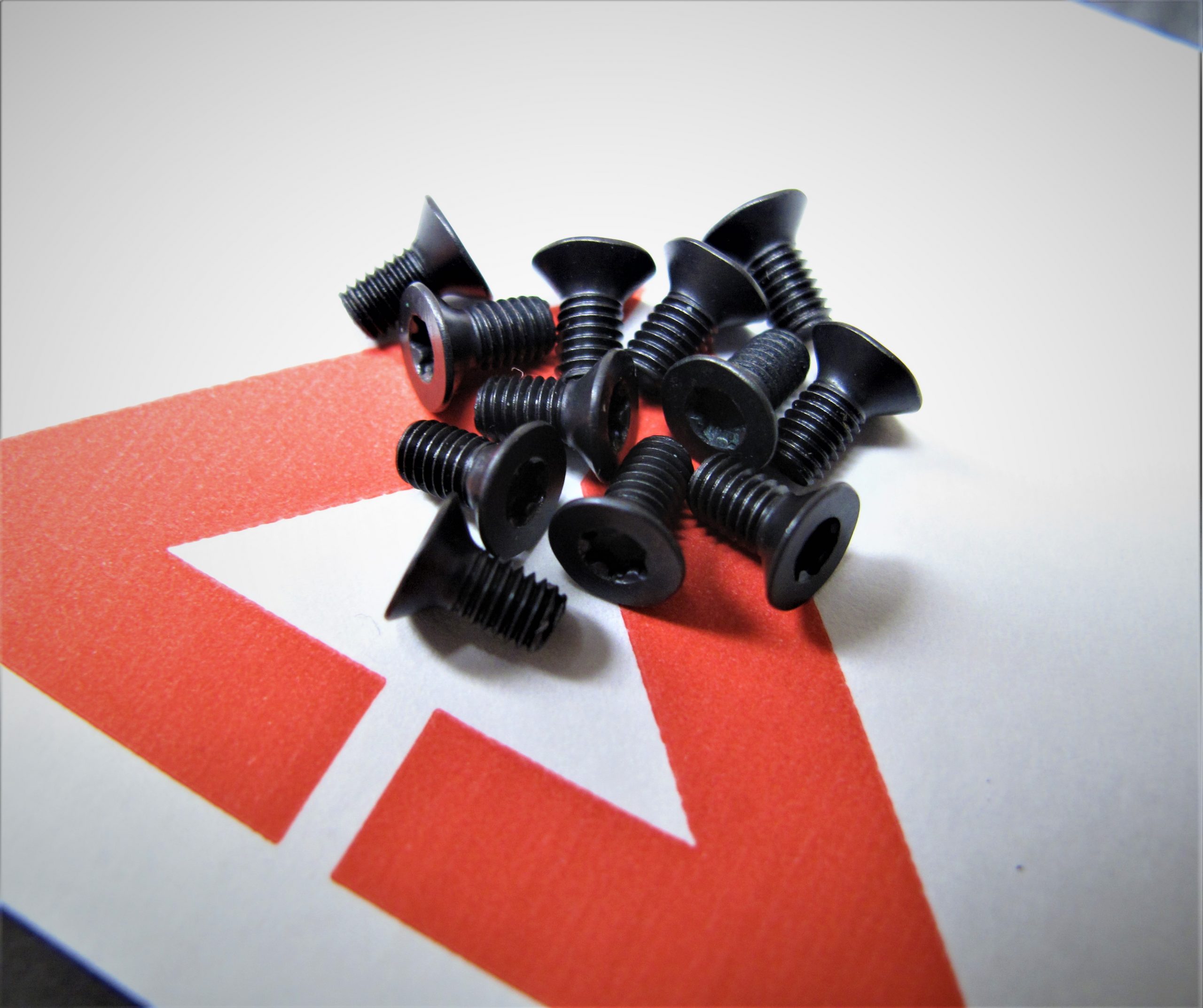 Vulcan Screws1