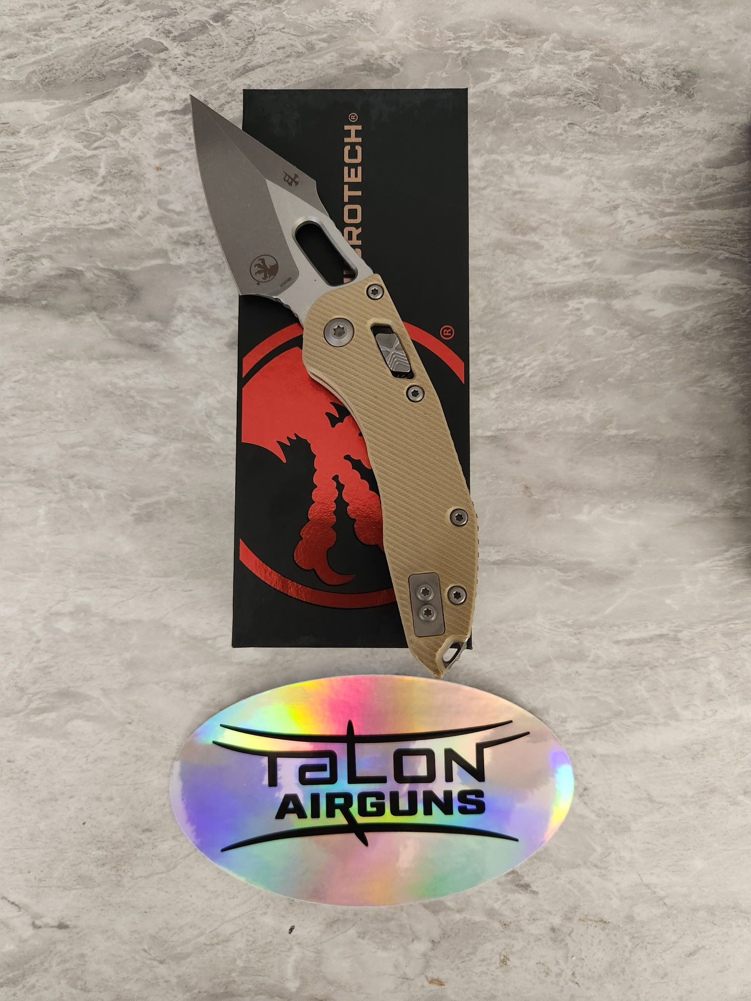 Microtech Knife /Borka Blades Stitch Ram-LOK Fluted Tan G10 Manual Folding Knife Tan G10 3.75" Apocalyptic SW